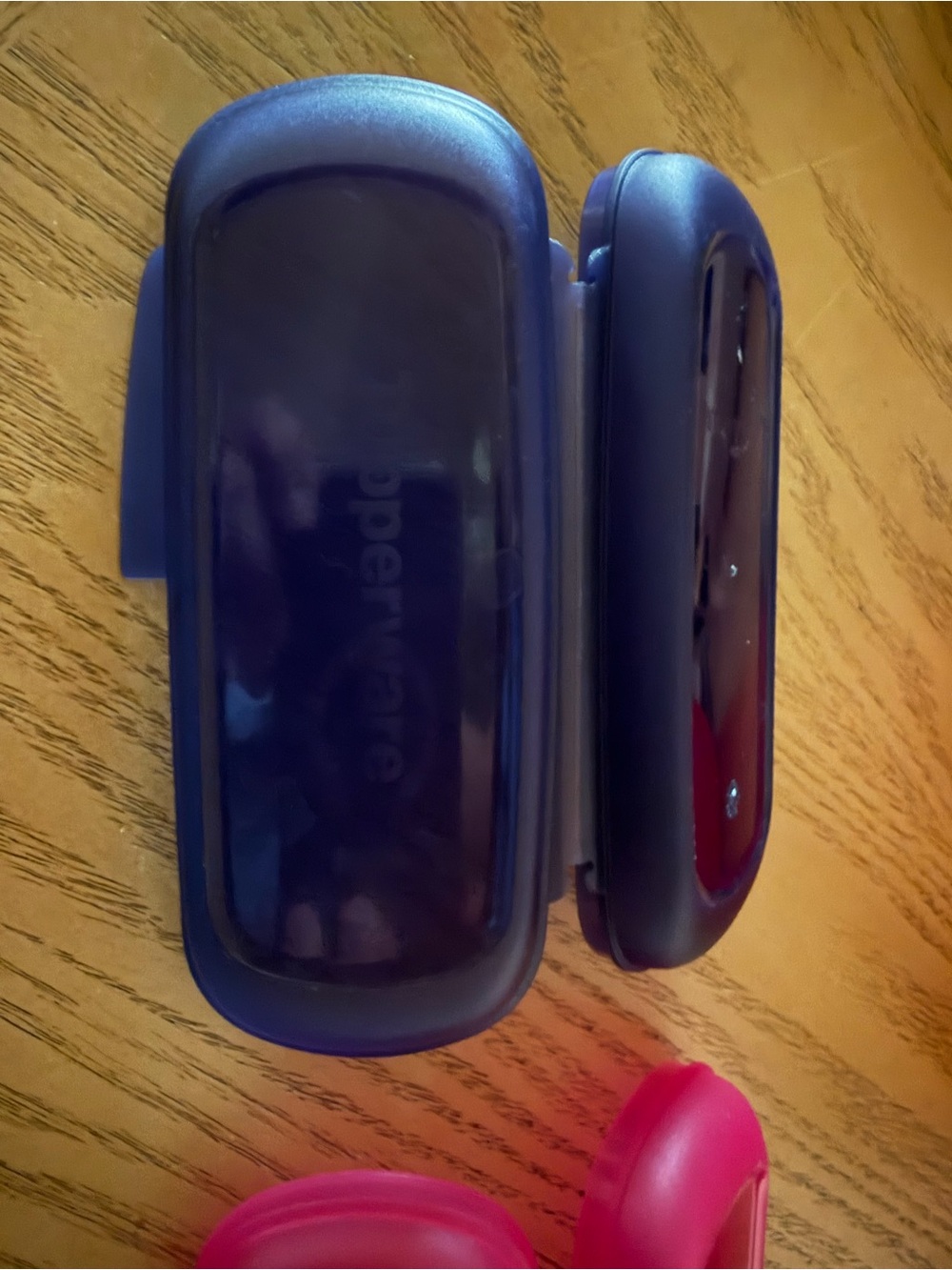 2 Tupperware Granola Bar Keepers / Eyeglasses Cases - Picture 3 of 6